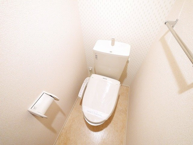 ブリリアントコートのトイレ|機能的で使いやすいトイレ