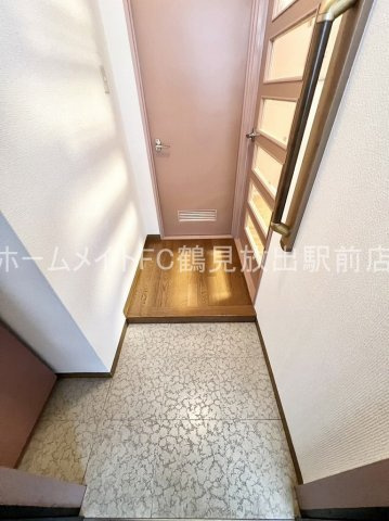 プラザあさもの玄関