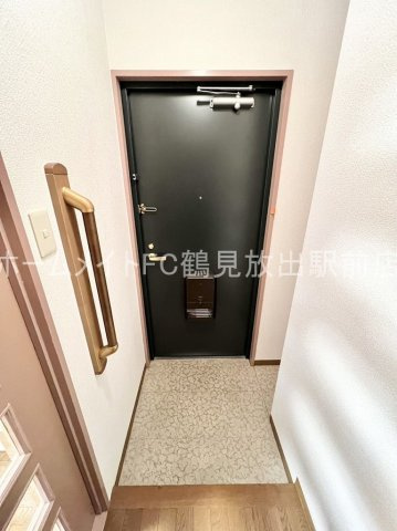 プラザあさもの玄関