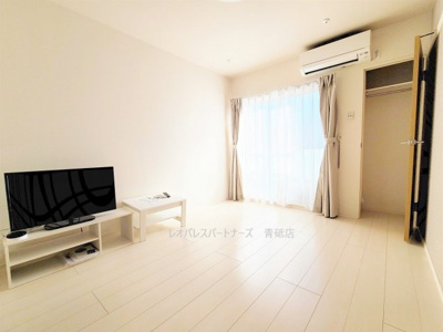 【居間・リビング】 | クレイノNS | 反転タイプ