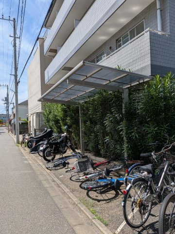 【その他共用部分】 | ハッピーハイツみなと | 自転車置き場です