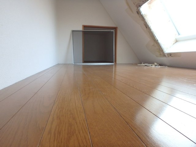 グランディ井田|※別部屋の参考写真です。出窓なし