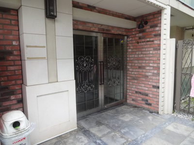 【エントランス】 | AZEST日暮里