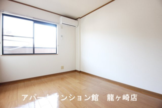 【寝室】 | プレシャス