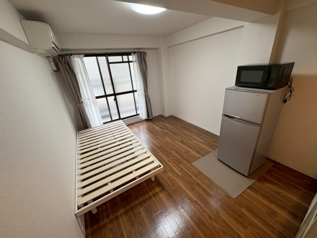 リバーサイドハウスの居間・リビング