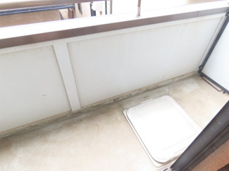 【バルコニー】 | マウントヴィレッヂⅤ | ※同物件他部屋の参考写真です。