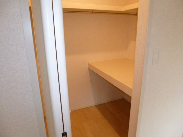 アヴァンティⅣの収納