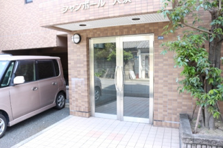 【エントランス】