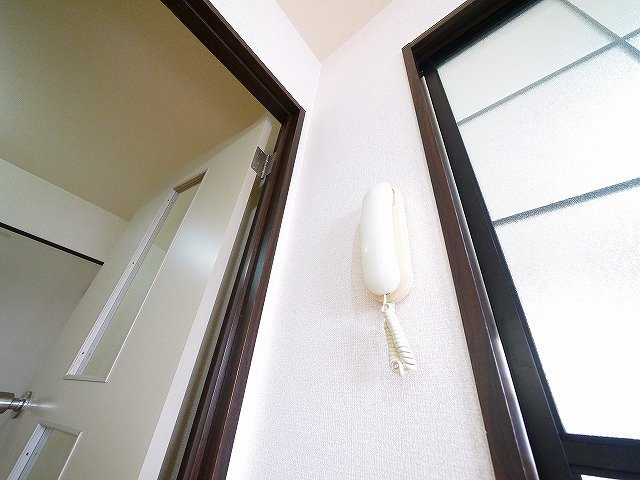 アメニティフォレストBの駐車場|駐車スペースもあります