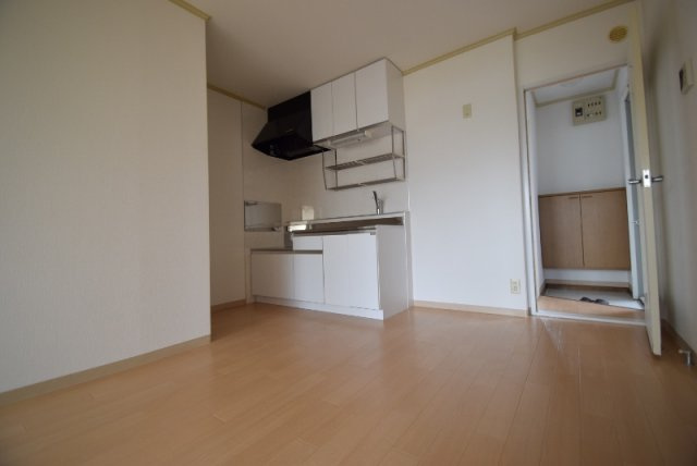 ガーデンホームズⅠ・Ⅱのキッチン|ガスコンロ対応のキッチンです