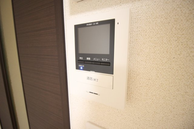 【セキュリティ】 | クレイノウイングス瓜破 | モニター付インターホン