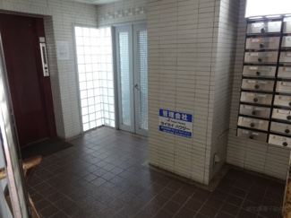 【エントランス】