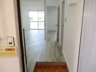 【玄関】 | シャトレ高嶺