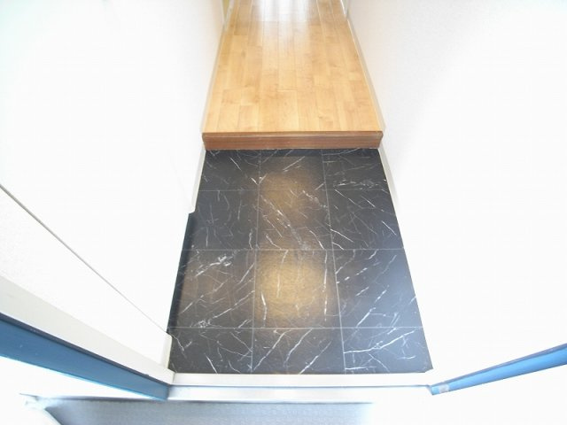 【玄関】 | リビングアメニティK＆T