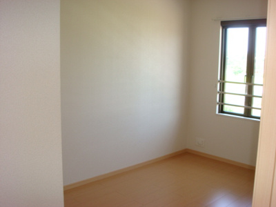 【洋室】 | クローバー三城Ｂ