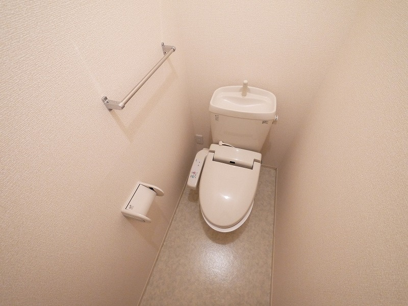 ラフィーネ（東九条町）のトイレ|落ち着いたトイレです