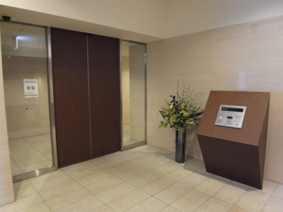 【エントランス】 | ステーションガーデンタワー