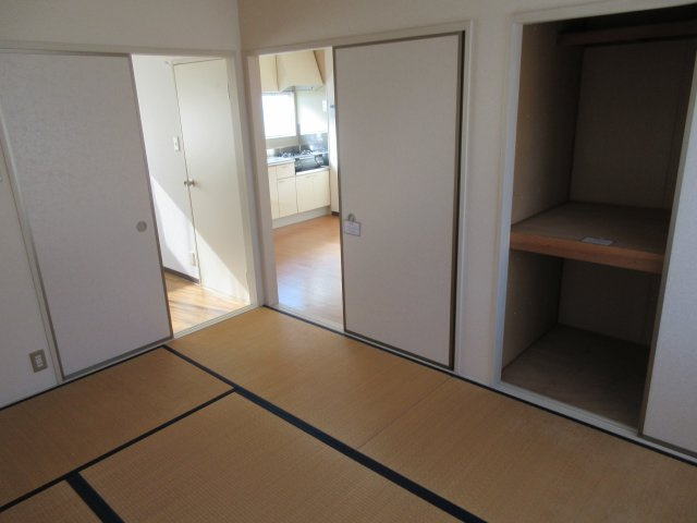 イワサキハイツの寝室