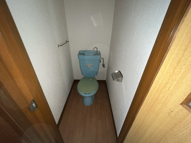 高木マンションのトイレ