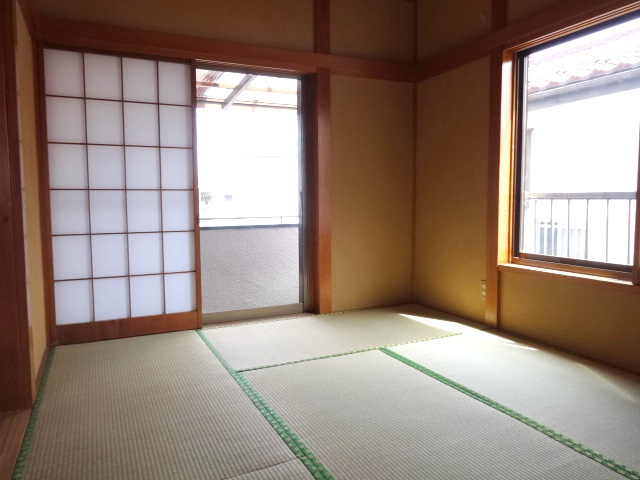 東村山市本町３丁目の一戸建ての和室