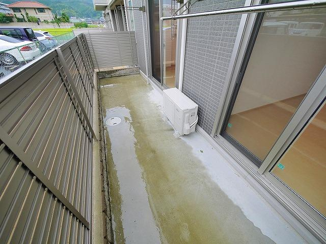 メゾンラフィーネ（外山）の庭|お庭で自由な時間を過ごせます