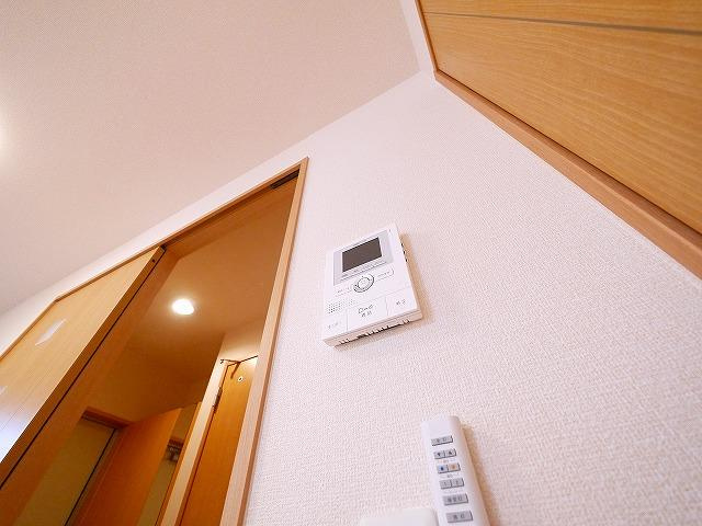 メゾンラフィーネ（外山）のセキュリティ|モニター付きインターホン