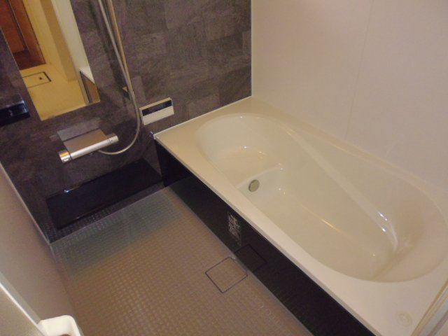 アドラブール　Ｈの浴室|一坪風呂