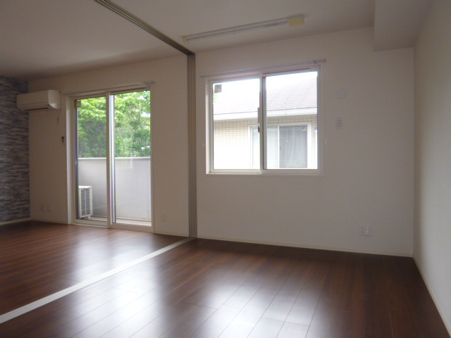 アドラブール　Ｈの洋室