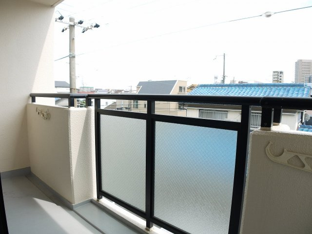 【バルコニー】
