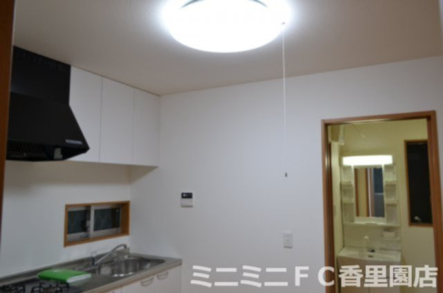 ラ・フォートの設備|各室に照明器具設置