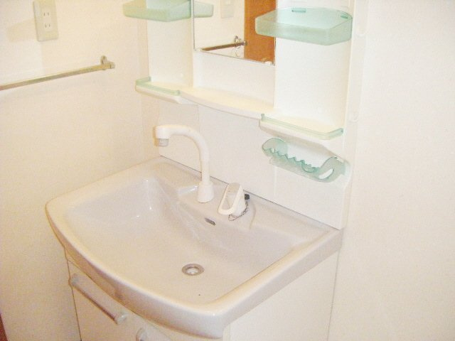 アプルーバルＳの洗面所|シャンプードレッサー！