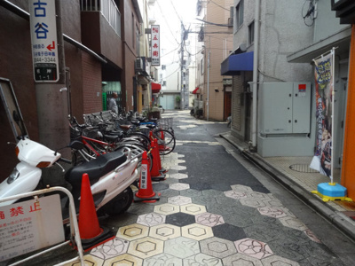 【周辺】 | 鶯谷日伸ハイツ | 鶯谷日伸ハイツ　建物前