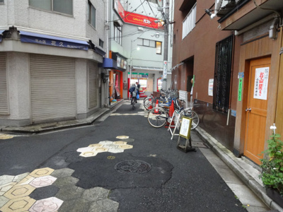 【周辺】 | 鶯谷日伸ハイツ | 鶯谷日伸ハイツ　建物前