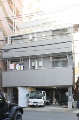 【外観】 | テレスコープ杉田 | 閑静な住宅街に立地する日当たり良好な物件です。