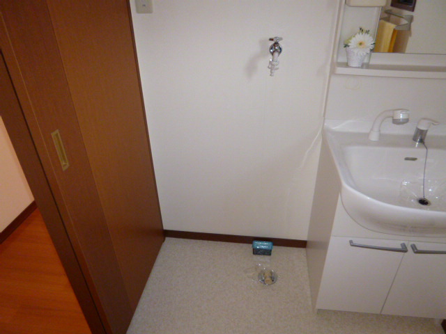 フローラルコートＢのその他|洗濯機置場