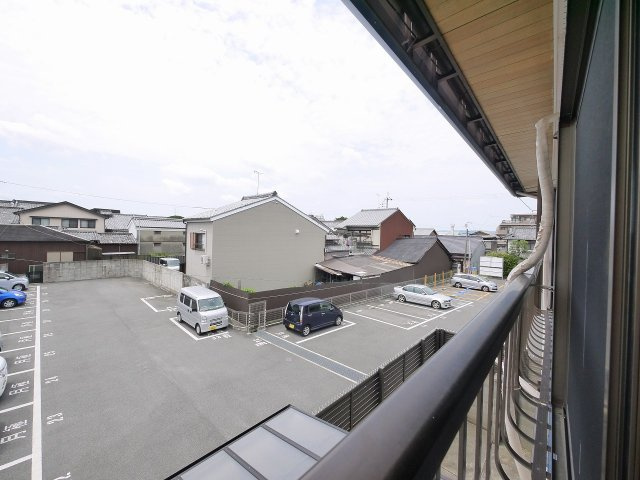 桜館のバルコニー|日当たり良好です。