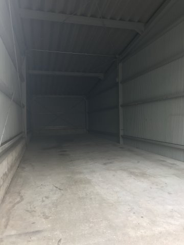 浜町　シャッター付室内駐車場