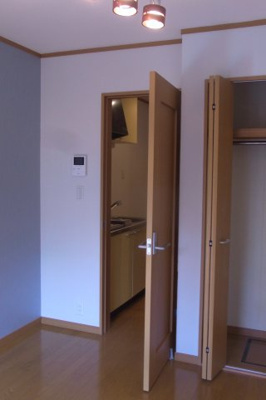 【居間・リビング】 | ブリーズパレス上大岡