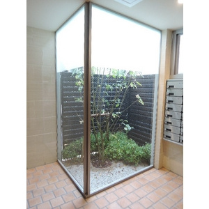 エレガントレジデンス中之島のロビー