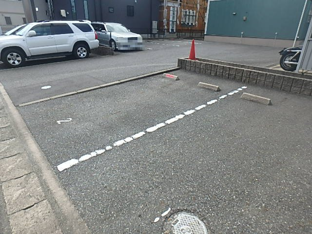グリーンヴィラの駐車場