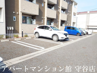 【駐車場】