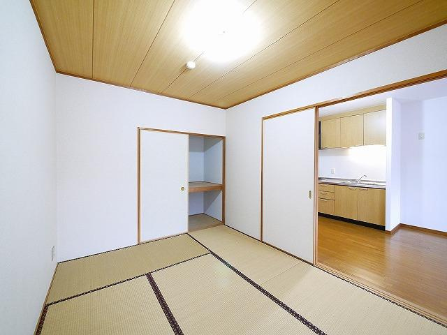 ベルデ帝塚山の和室