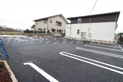 【駐車場】 | リバティ13