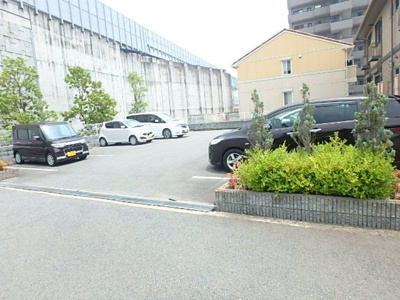 【駐車場】 | グレイスコートＤ棟