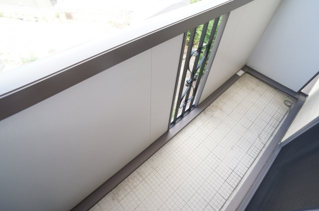 ウィルコート口谷東　B棟のバルコニー