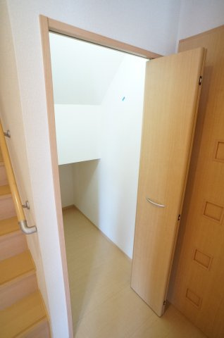 ウィルコート口谷東　B棟の収納