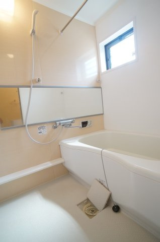 ウィルコート口谷東　B棟の浴室