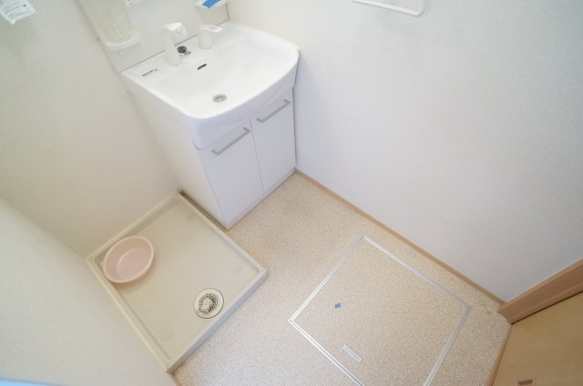 ウィルコート口谷東　B棟の洗面所