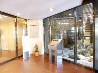 【エントランス】