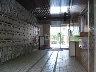 【エントランス】